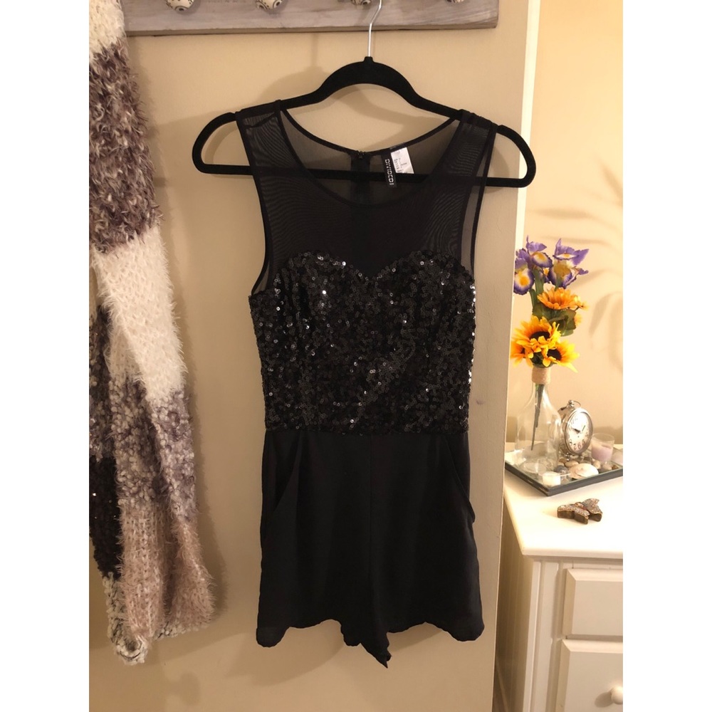 Black Sequin Playsuit💃🏼